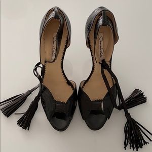 DONATING SOON - Oscar De La Renta Tassle Heels